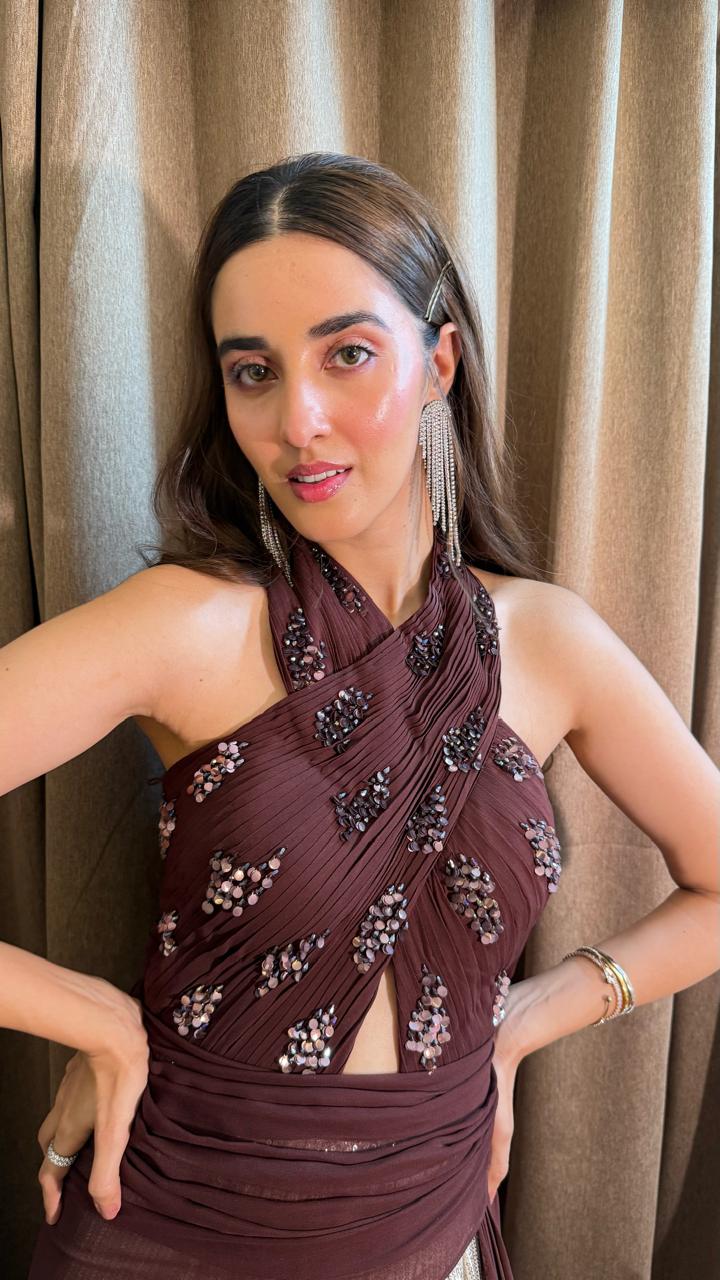 Simrat Kaur Randhawa in Noir Rose Ombre Gown