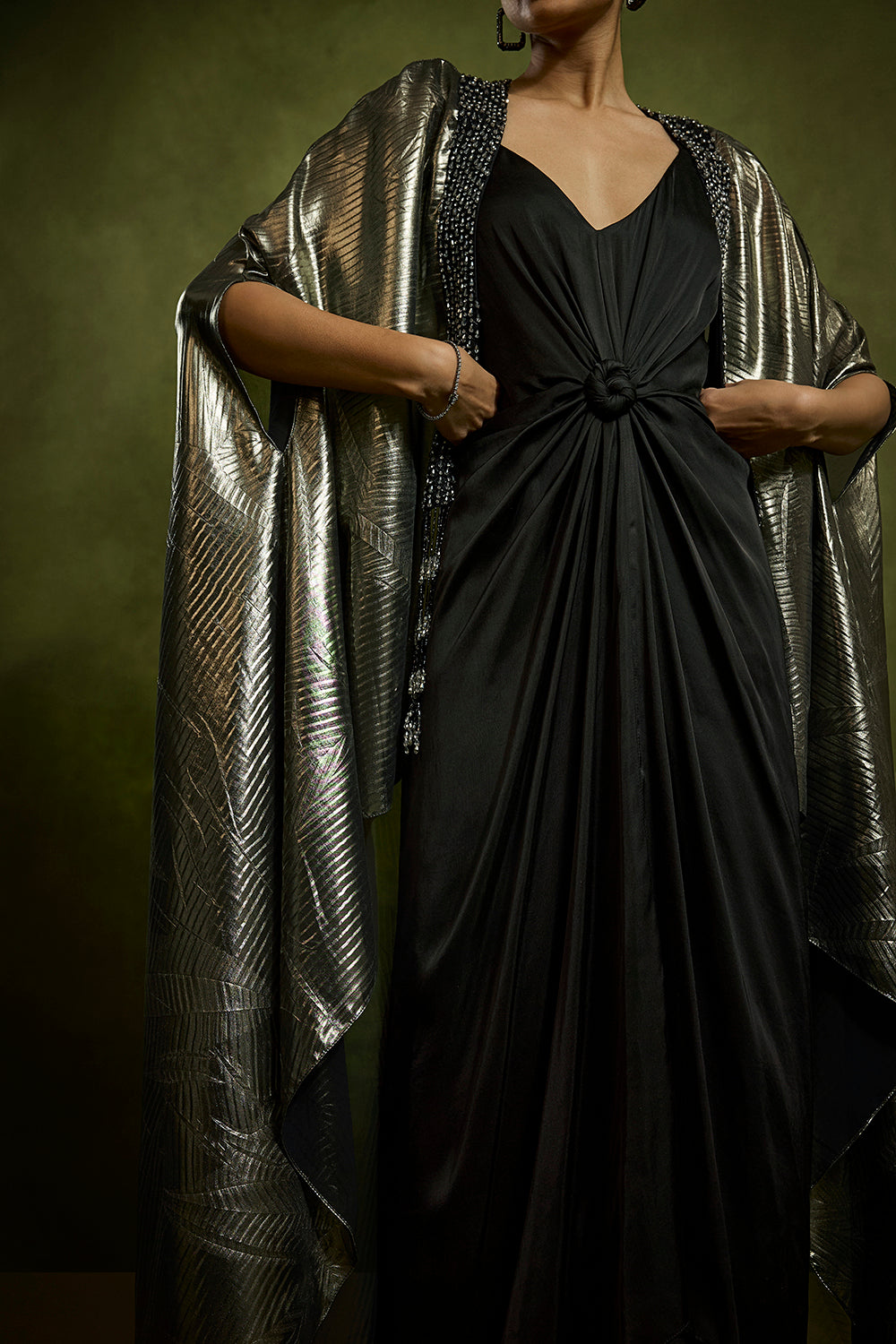 Sculpted Knot Dress with An Embossed Cape