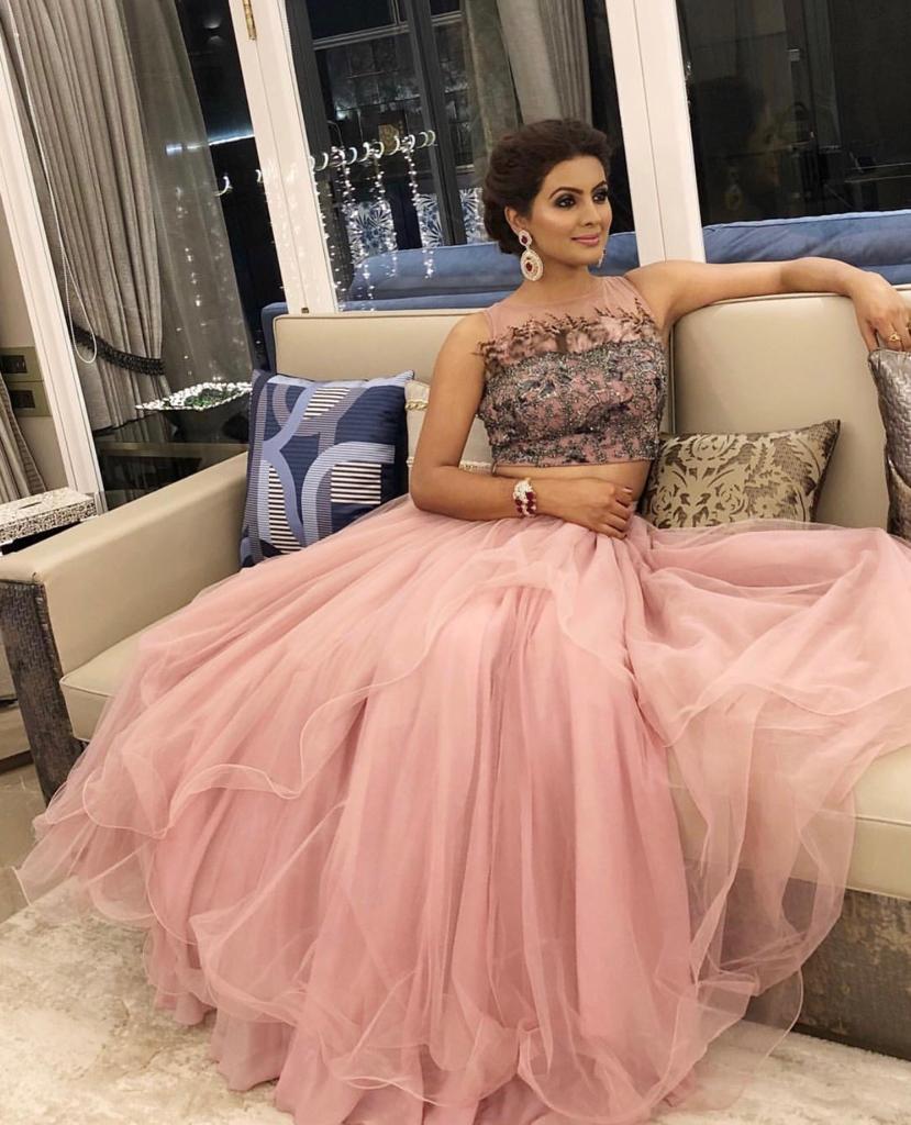 GEETA BASRA IN PEACH BLOOM EMBELLISHED CO-ORD SET