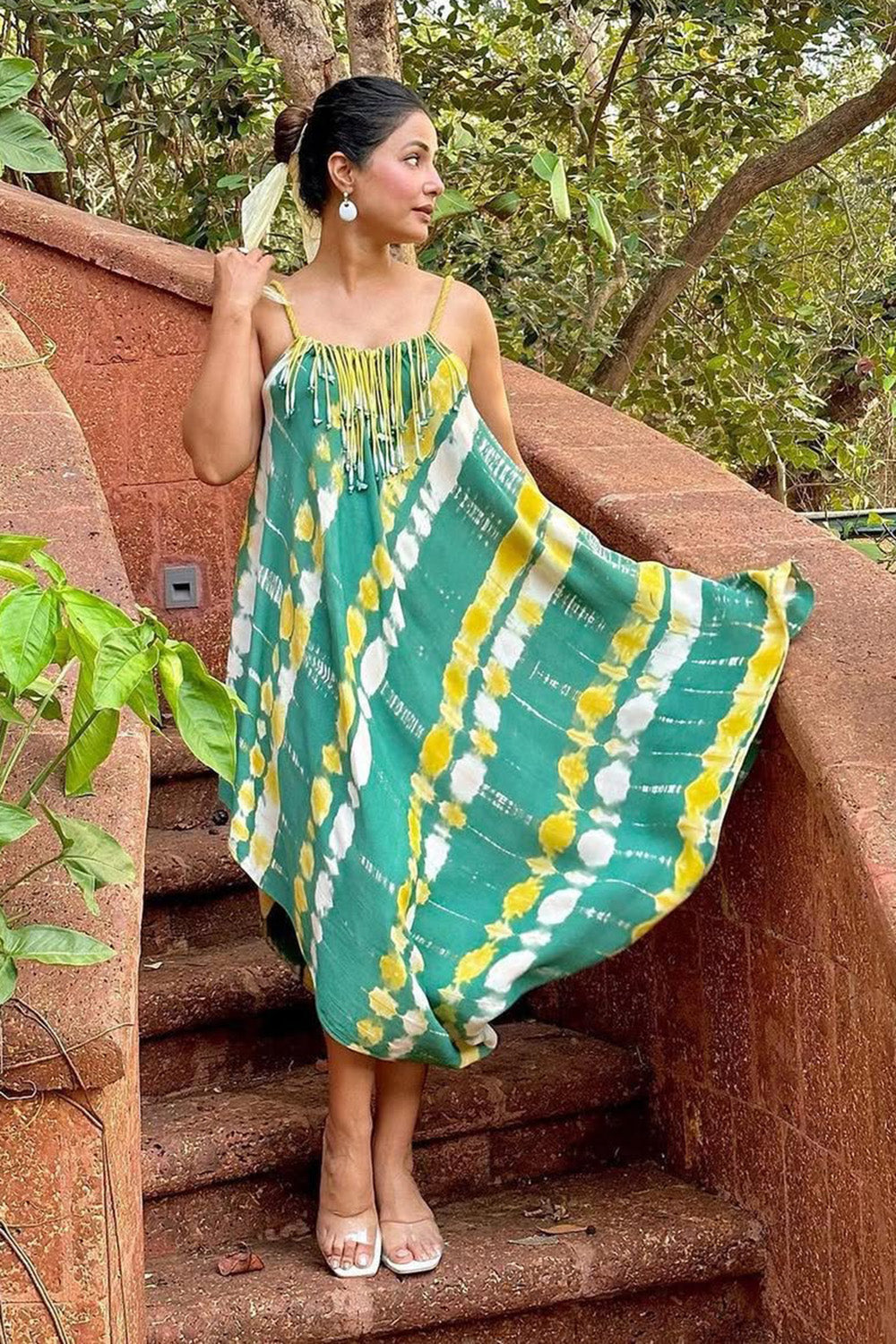 Hina Khan in Asymmetric Dress