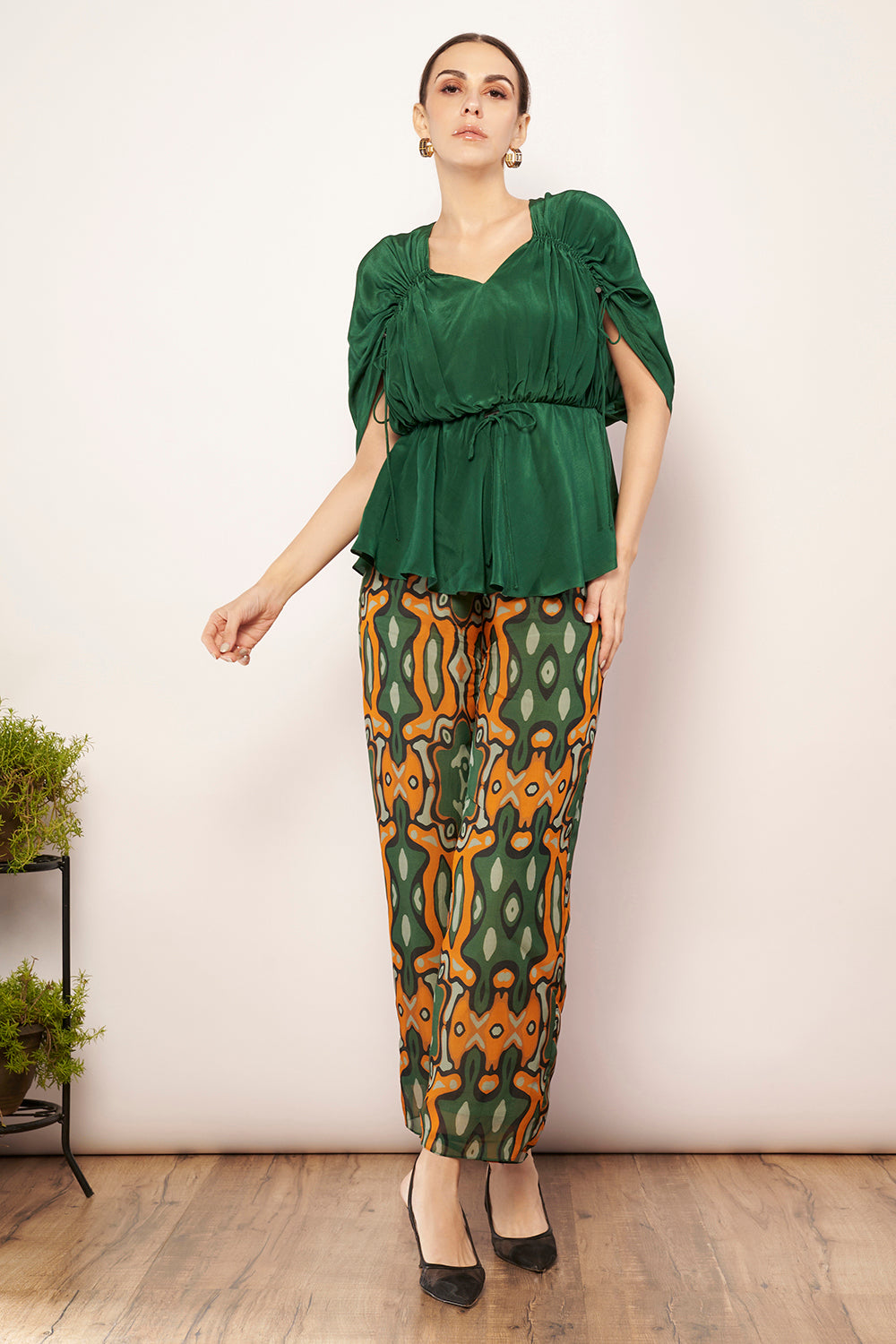 Crepe ruched top